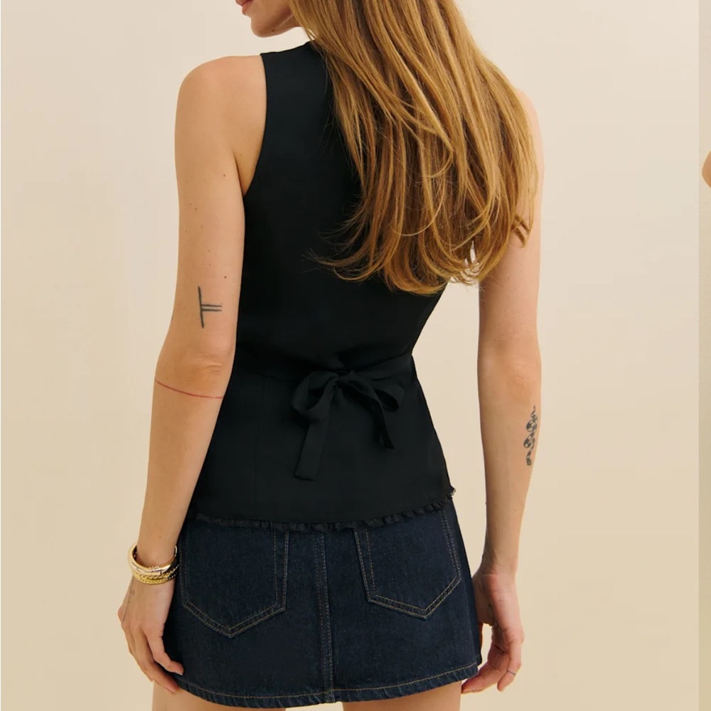 Reformation Black Sleeveless Button Front Lace-Trim Top - Picture 3 of 4